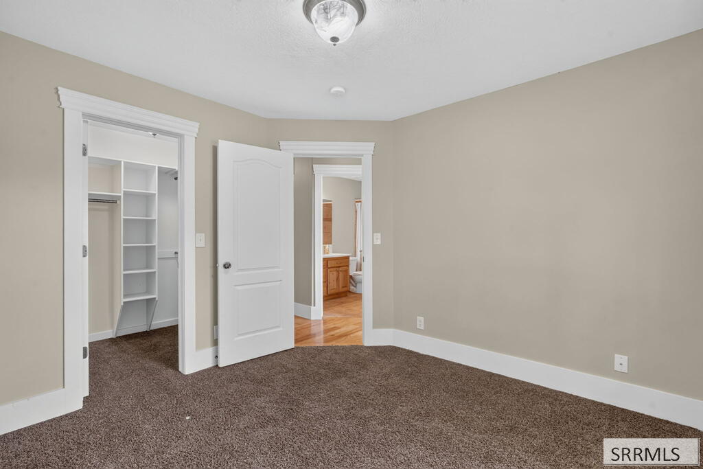 2450 Skylar Property Photo 26