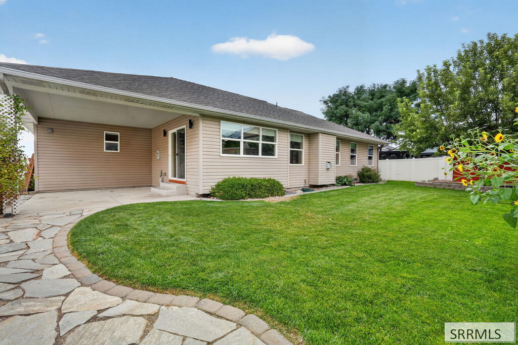 2450 Skylar Property Photo 45