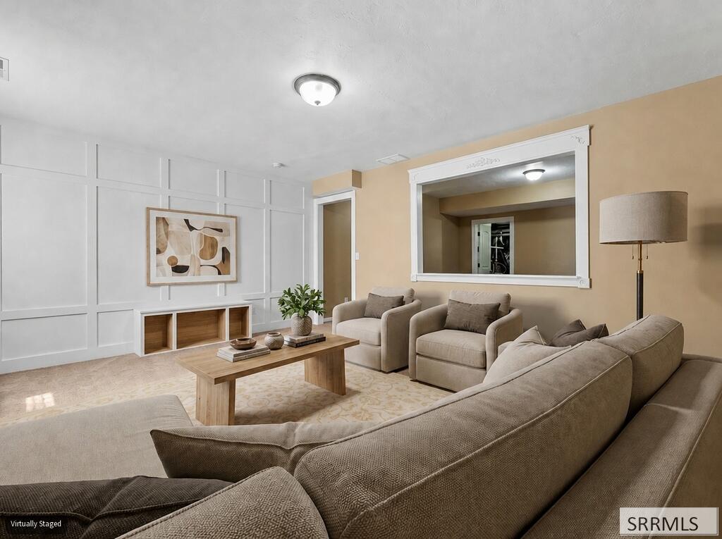 2690 Eastview Drive Property Photo 69