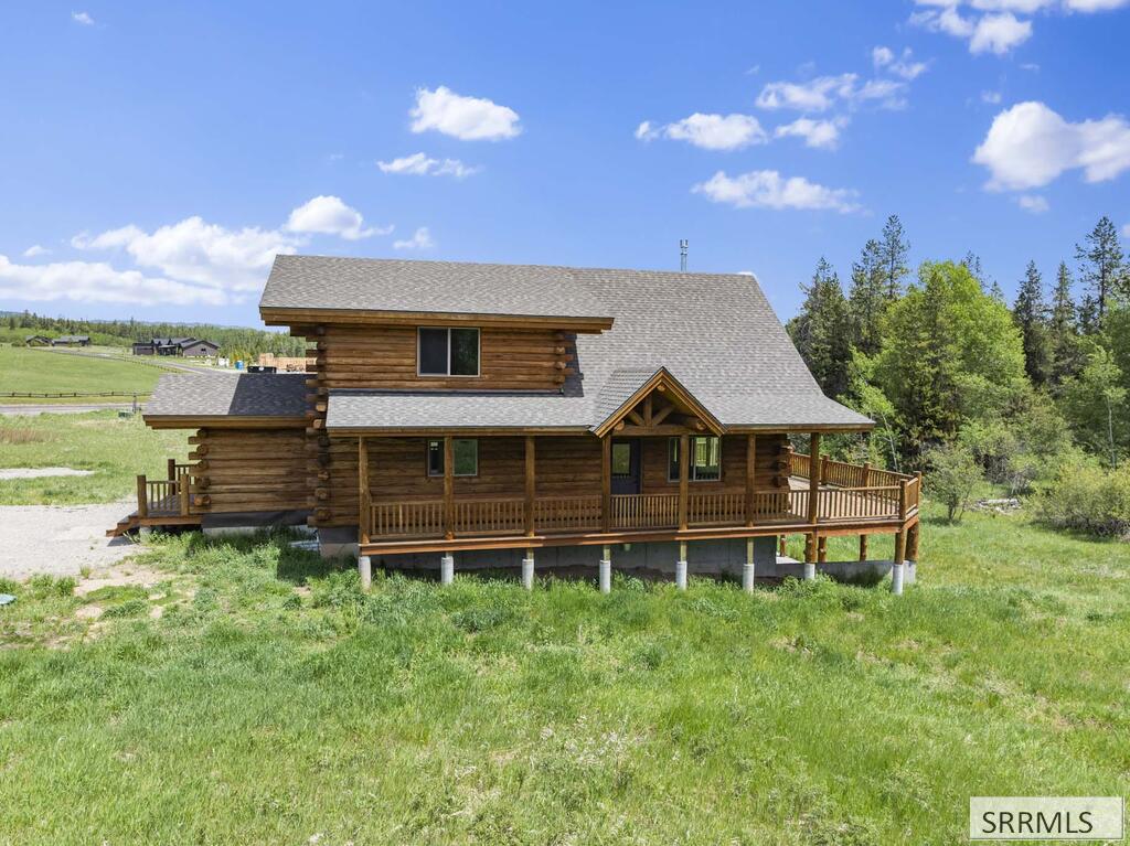 1644 Shadow Loop South Property Photo 7