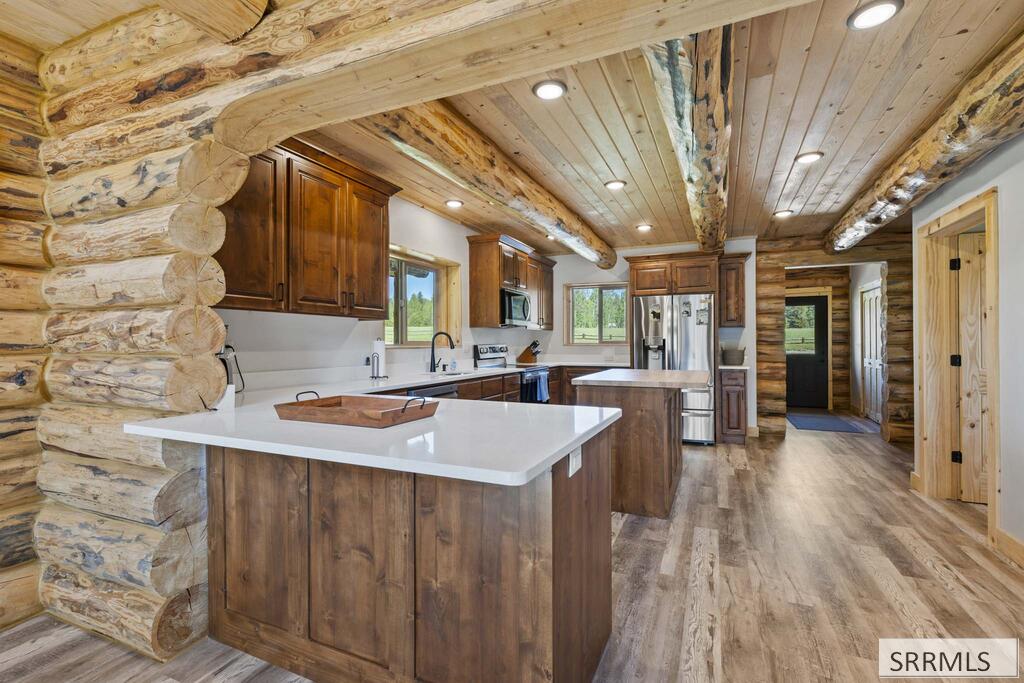 1644 Shadow Loop South Property Photo 15
