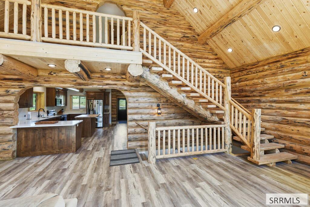 1644 Shadow Loop South Property Photo 24