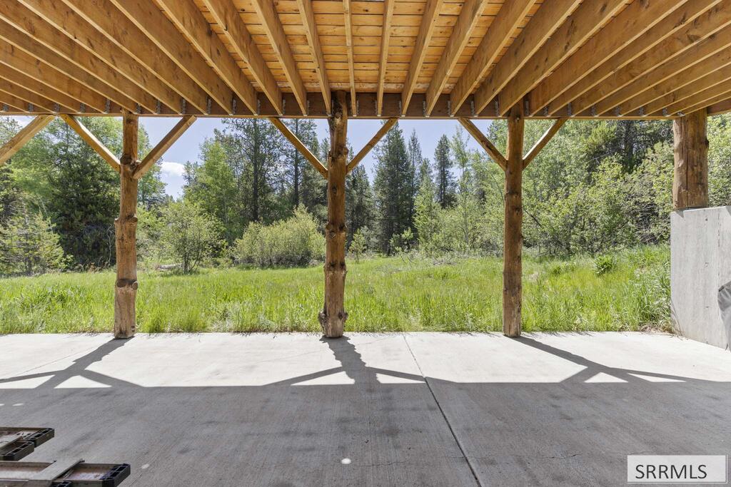1644 Shadow Loop South Property Photo 38