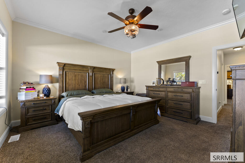 1854 Castelli Drive Property Photo 18
