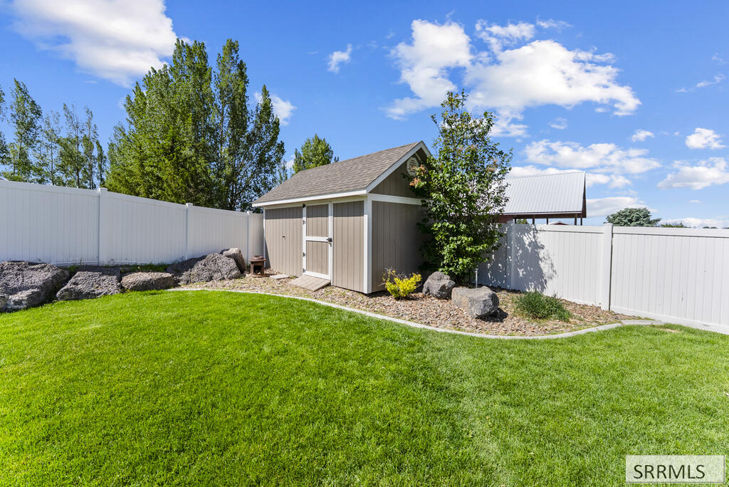 1854 Castelli Drive Property Photo 42