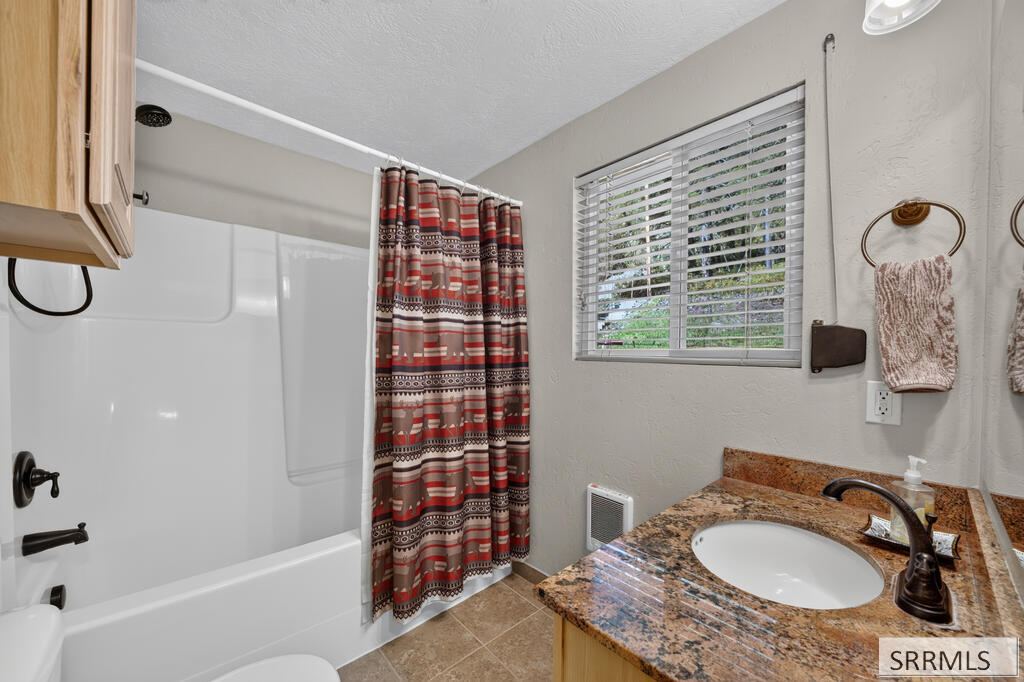 5138 Lakeview Drive Property Photo 16