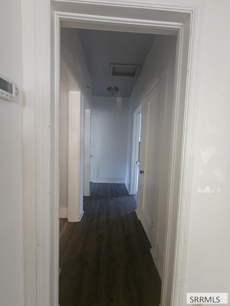 140 N Lincoln Avenue Property Photo 10