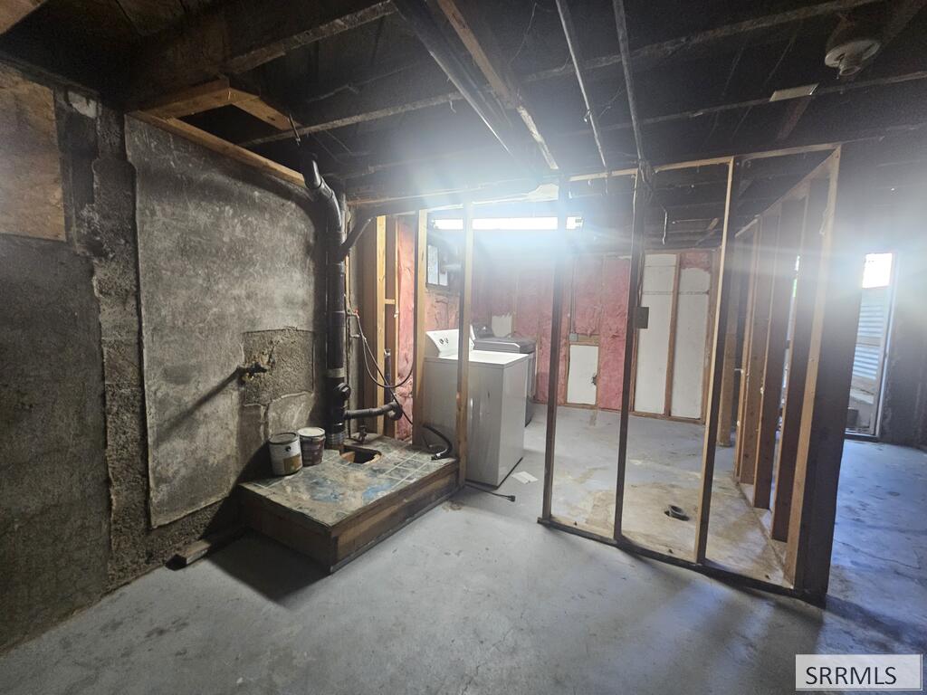 140 N Lincoln Avenue Property Photo 12