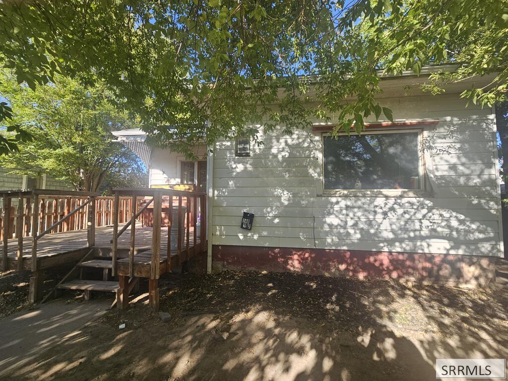 140 N Lincoln Avenue Property Photo 18