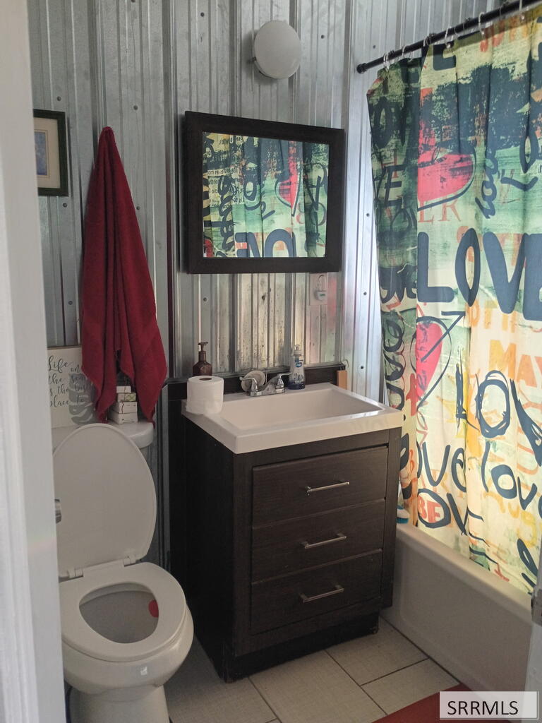 140 N Lincoln Avenue Property Photo 24