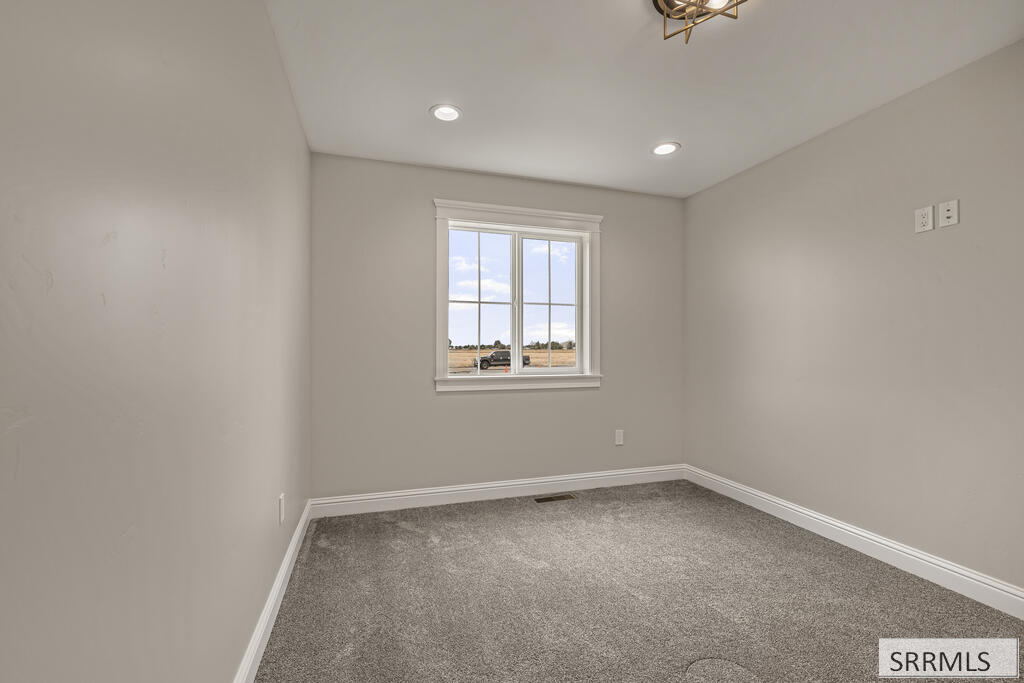 412 W 175 N Property Photo 35