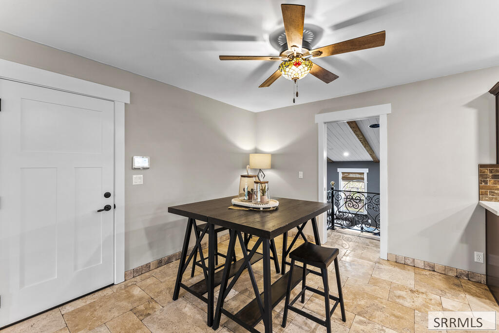 4572 E 75 N Property Photo 10