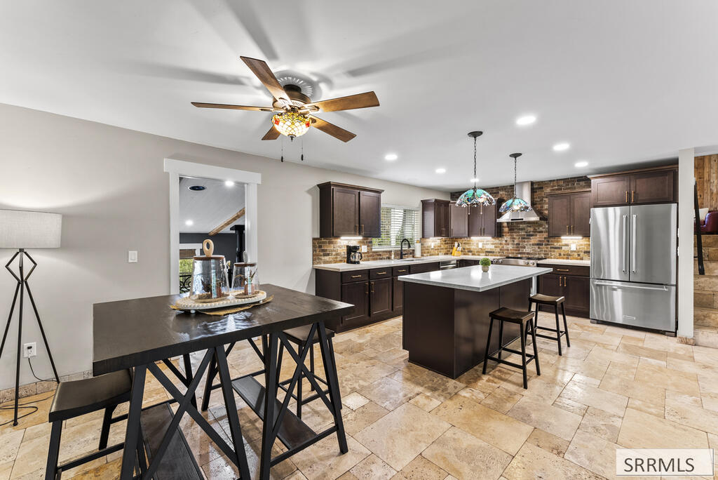 4572 E 75 N Property Photo 11