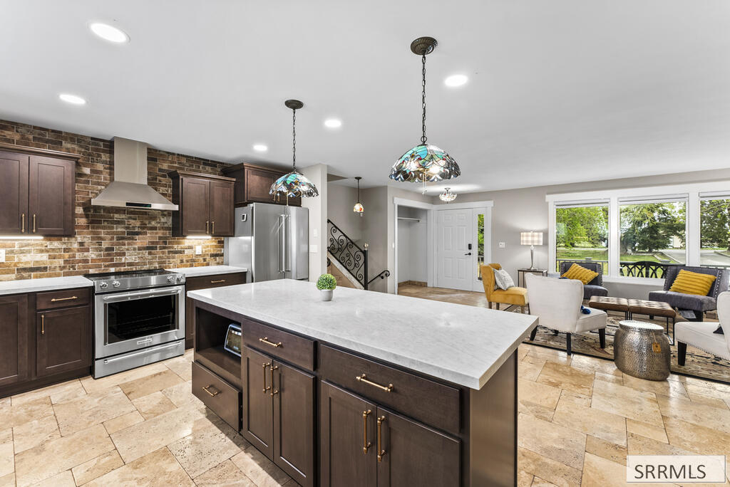 4572 E 75 N Property Photo 12