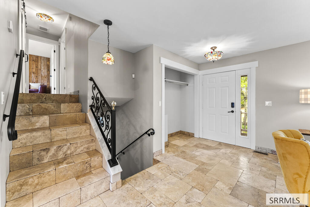4572 E 75 N Property Photo 18