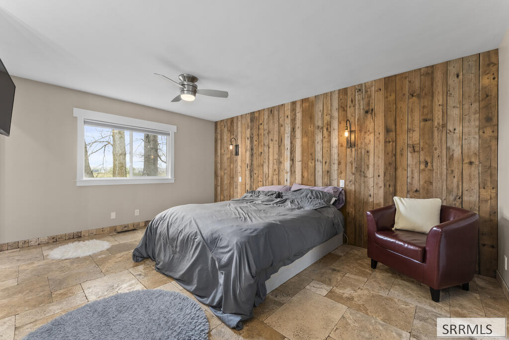 4572 E 75 N Property Photo 26