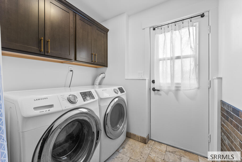 4572 E 75 N Property Photo 31
