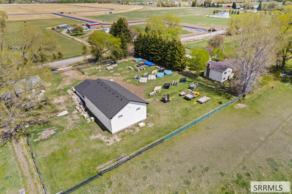 4572 E 75 N Property Photo 36