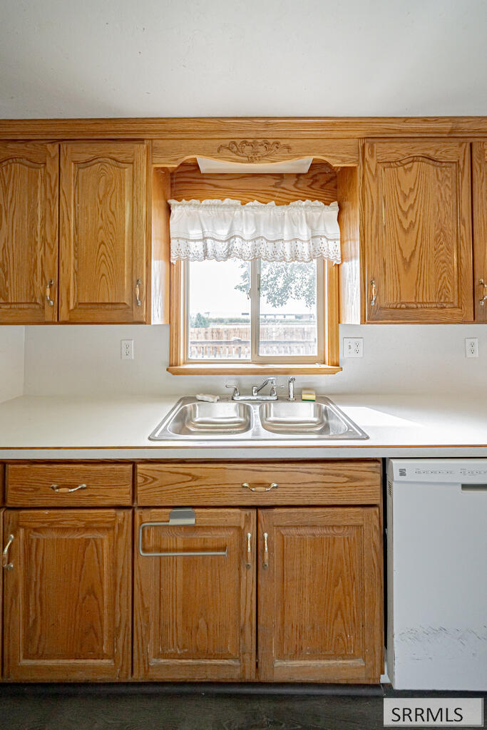 2418 Stace Circle Property Photo 10