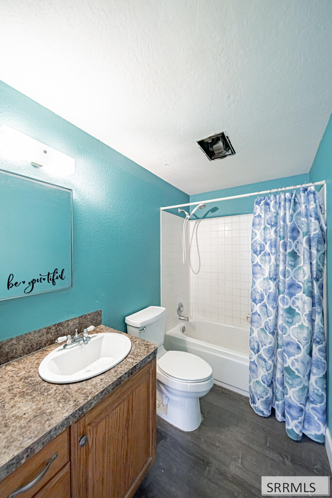 2418 Stace Circle Property Photo 15