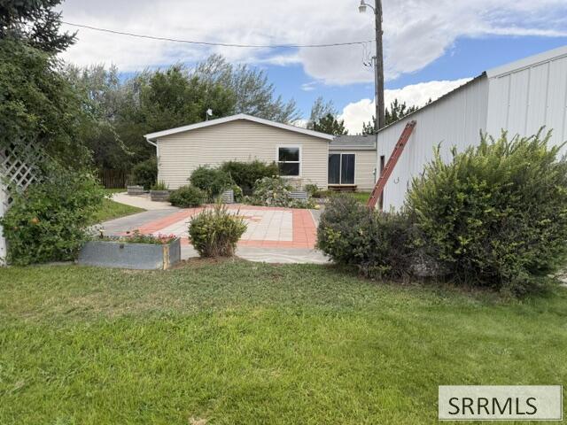 252 N 150 W Property Photo 8
