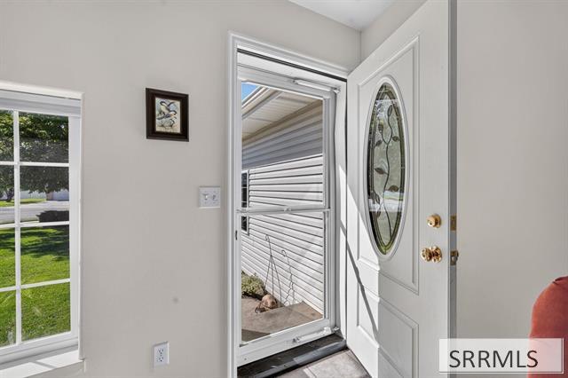 2955 E Courtyard Circle Property Photo 4