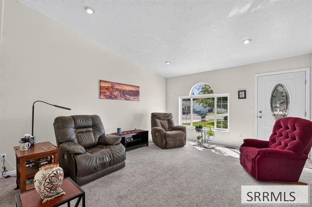2955 E Courtyard Circle Property Photo 5