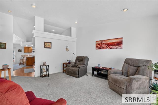 2955 E Courtyard Circle Property Photo 6