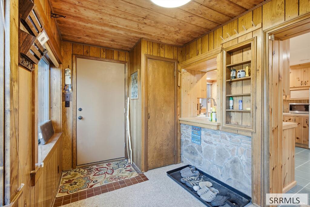 11 Upper Coyote Hollow Property Photo 3