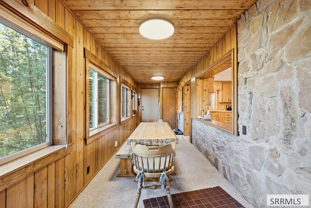 11 Upper Coyote Hollow Property Photo 10