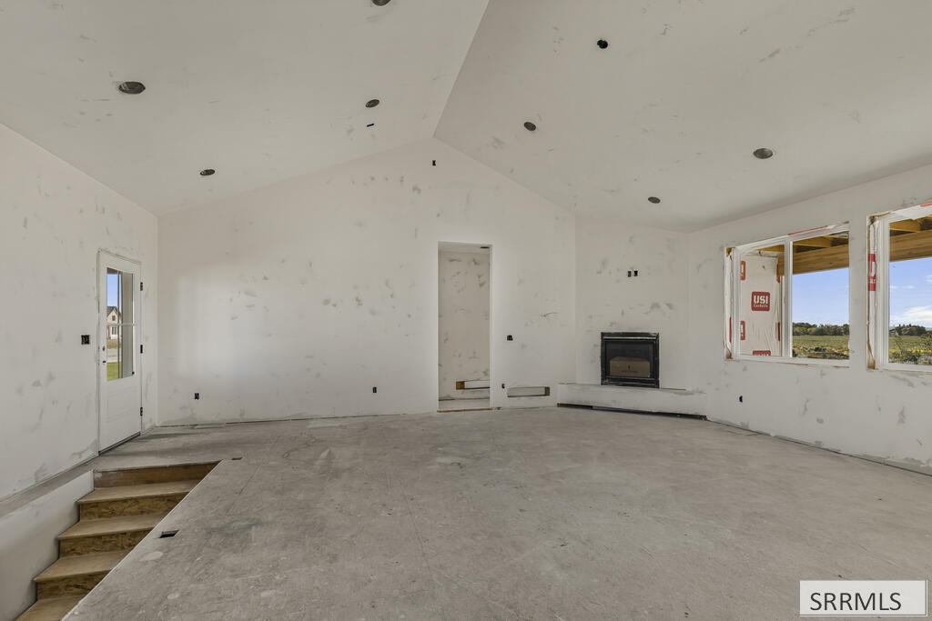 3772 E 356 N Property Photo 7