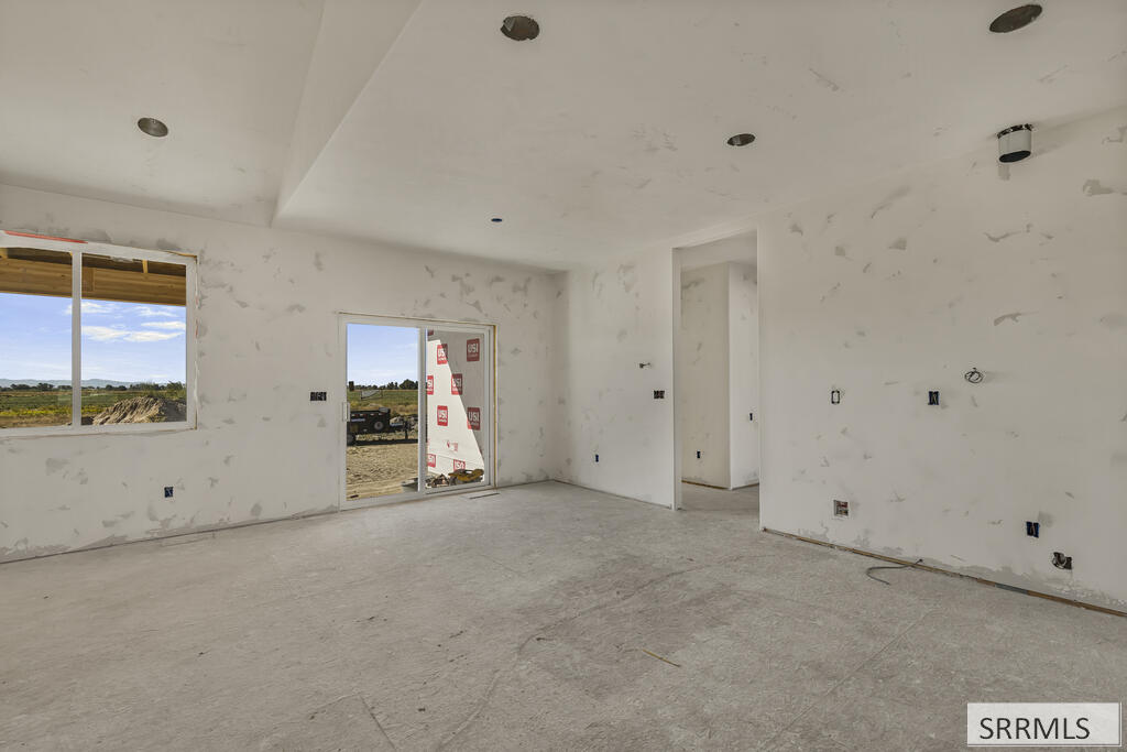 3772 E 356 N Property Photo 10
