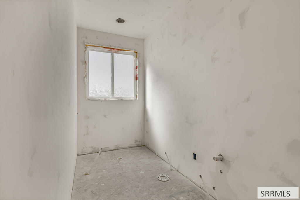 3772 E 356 N Property Photo 14