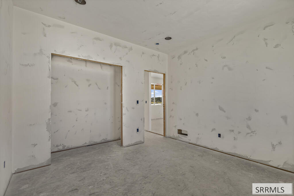 3772 E 356 N Property Photo 17