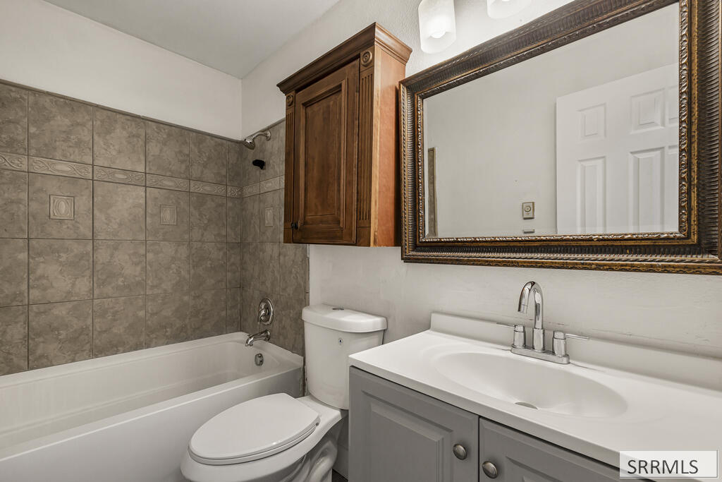 273 Brent Way Property Photo 12
