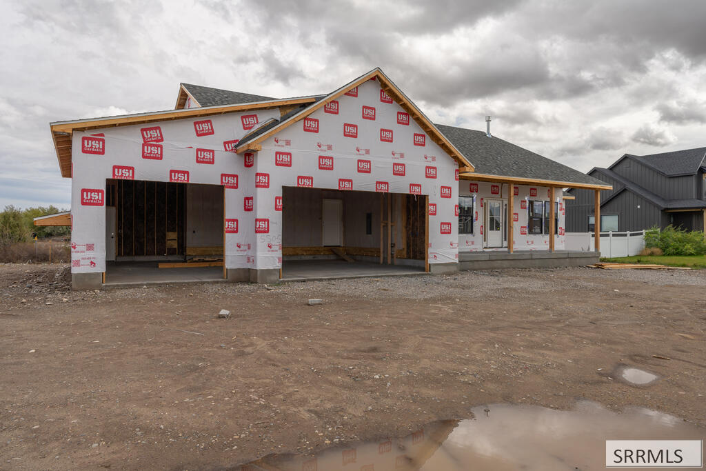 5505 Boardwalk Road Property Photo 3