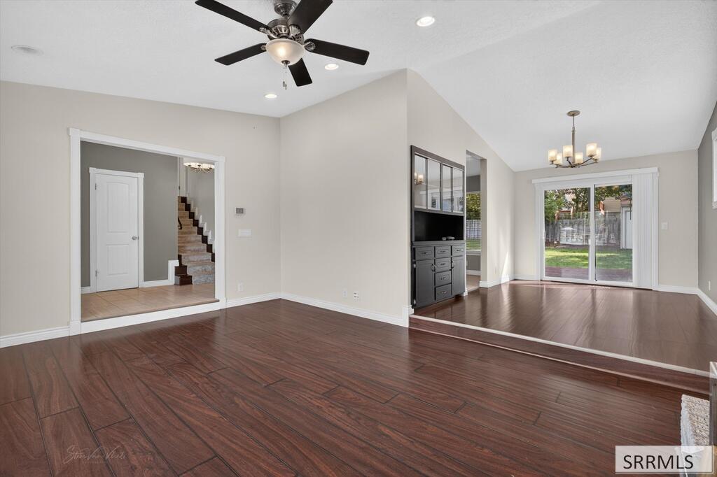 2130 Diane Lane Property Photo 8