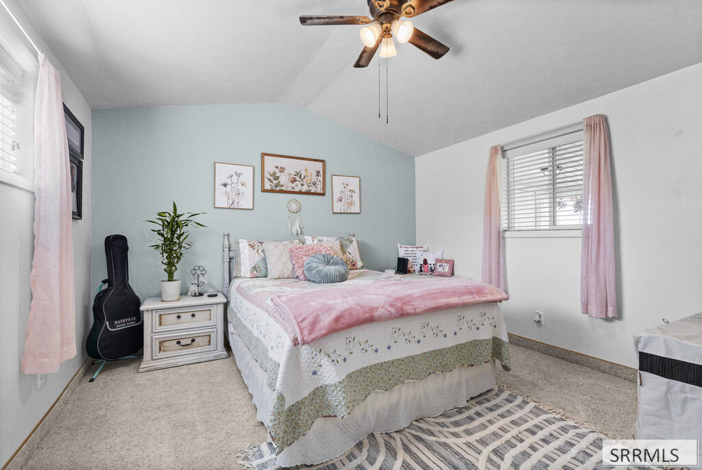4188 E 300 N Property Photo 19