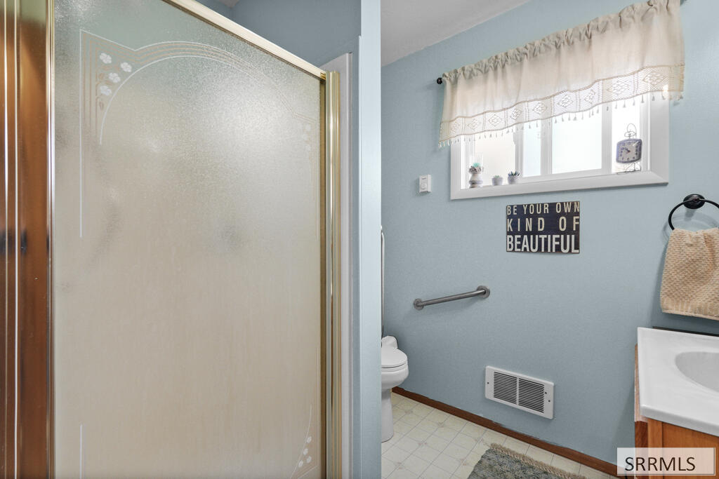 4188 E 300 N Property Photo 41