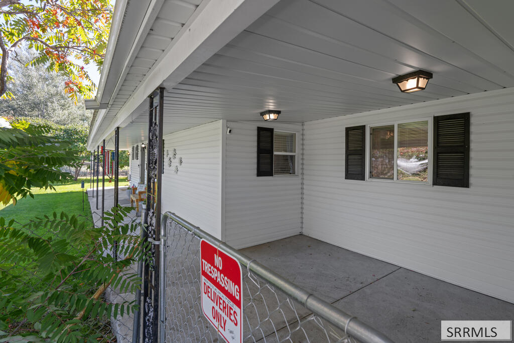 4188 E 300 N Property Photo 55