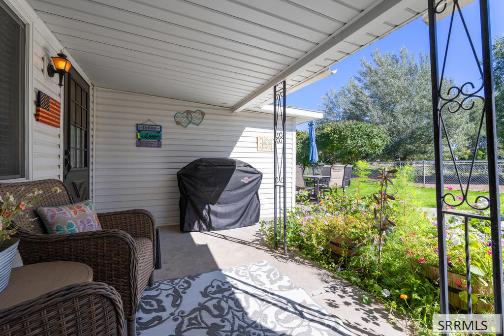 4188 E 300 N Property Photo 57