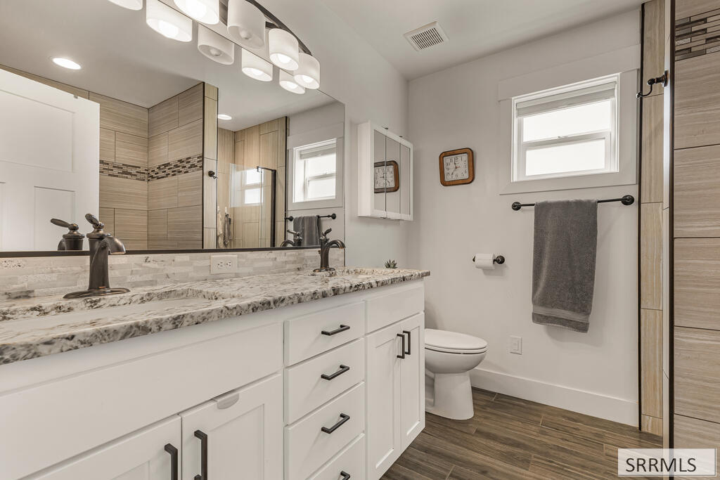 139 N 900 W Property Photo 12
