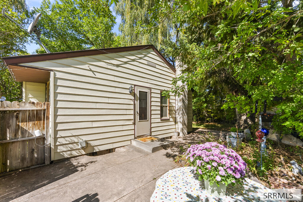 131 Beacon Drive Property Photo 7