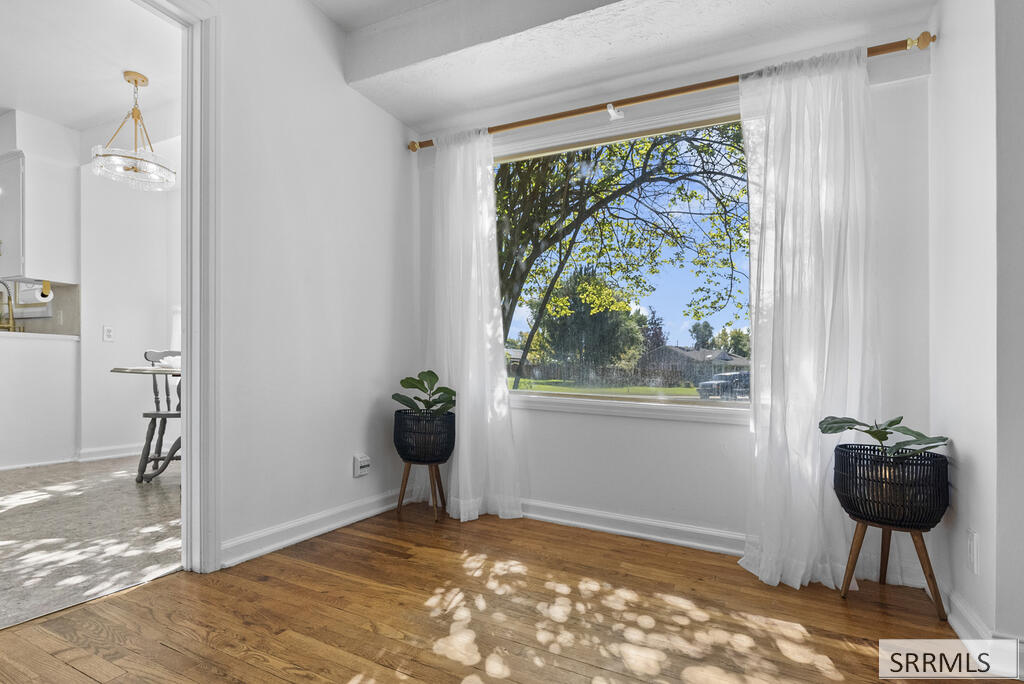 131 Beacon Drive Property Photo 13
