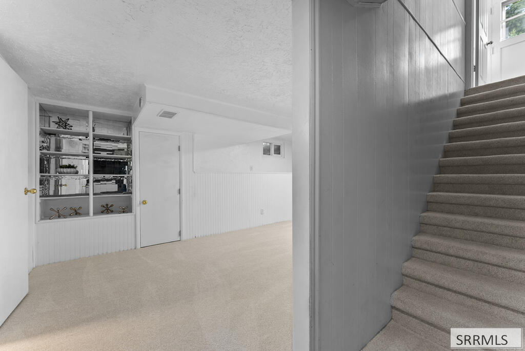 131 Beacon Drive Property Photo 29