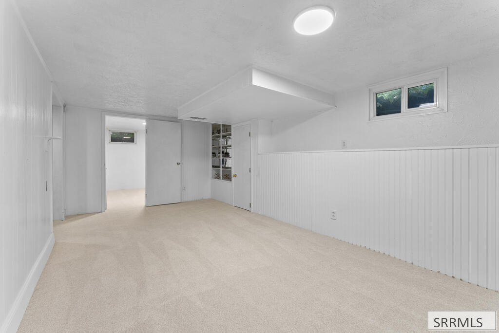 131 Beacon Drive Property Photo 32