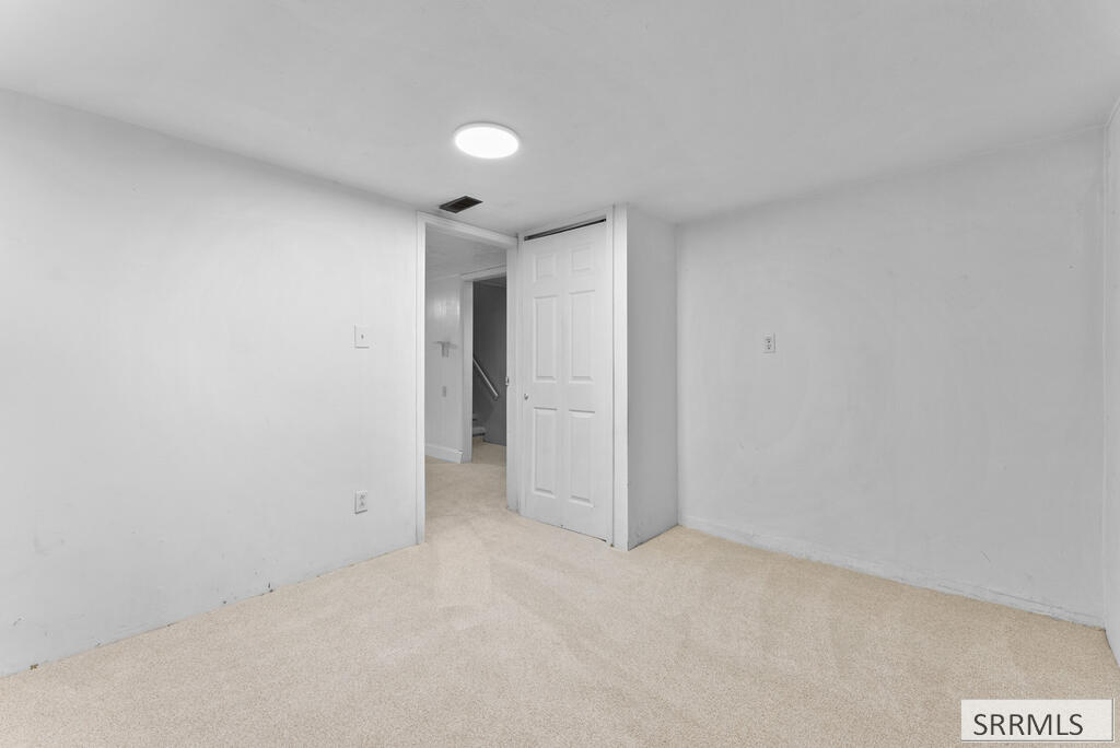131 Beacon Drive Property Photo 35