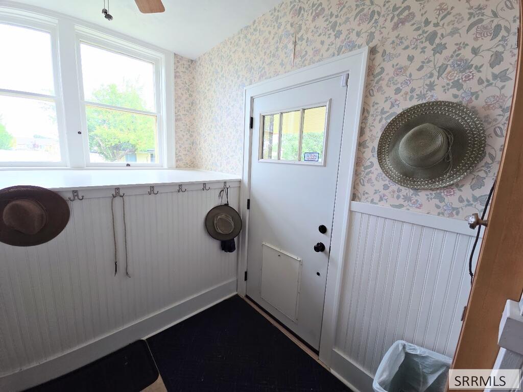 2015 St Clair Avenue Property Photo 38