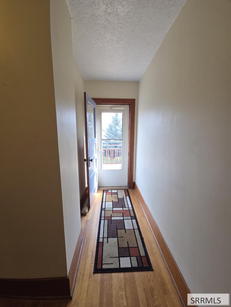 2015 St Clair Avenue Property Photo 43
