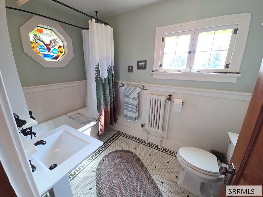 2015 St Clair Avenue Property Photo 48